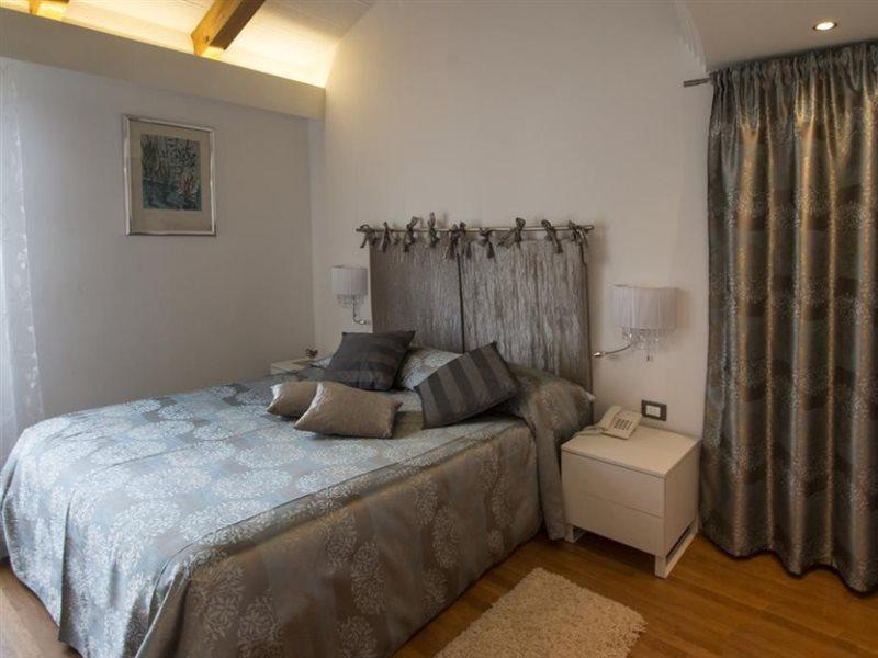 西塔尔酒店 Novigrad Istria 外观 照片